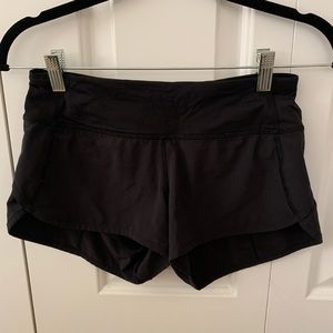 Black Lululemon Speed Up shorts